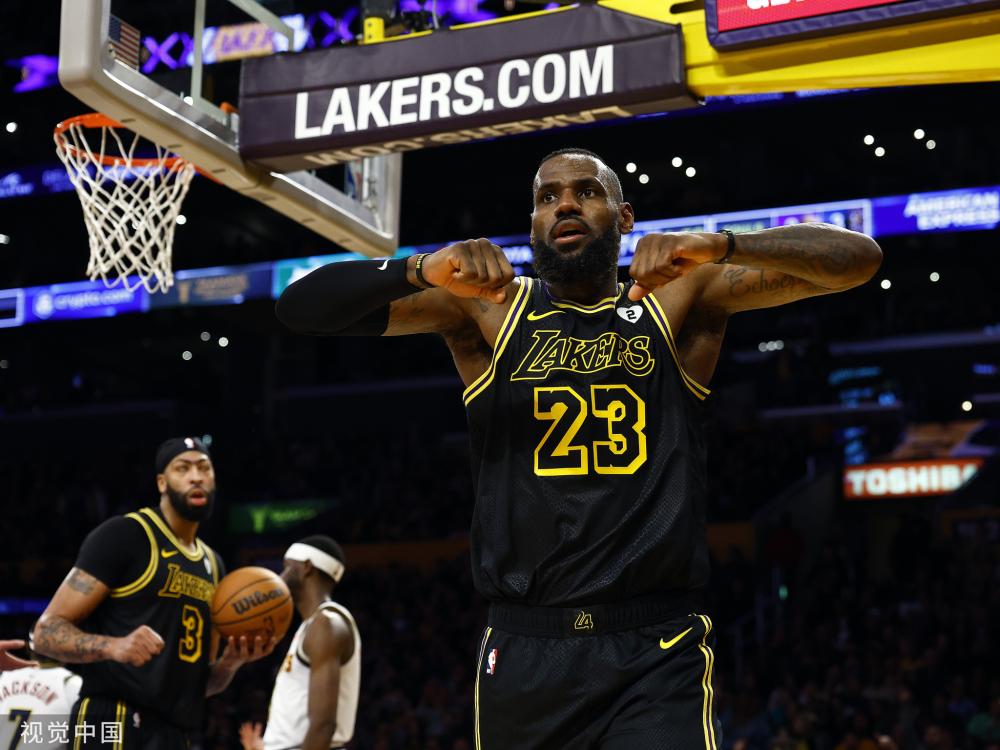 强拼搏精神 强拼搏精神