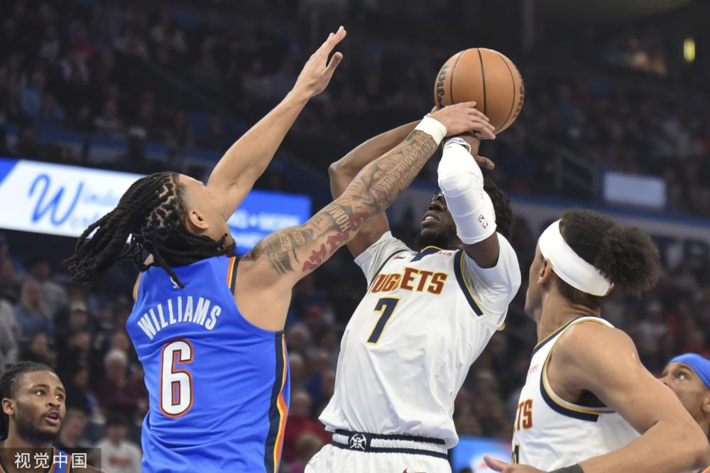 在现代足球 在现代足球